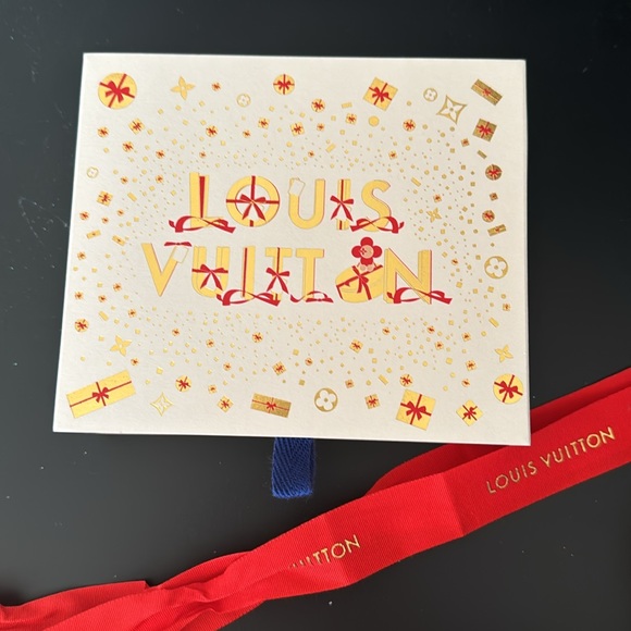 Louis Vuitton gift packages - Picture 3 of 10